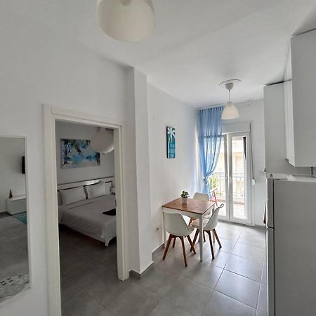 Sea Pleasure Apartment II Peraía 외부 사진